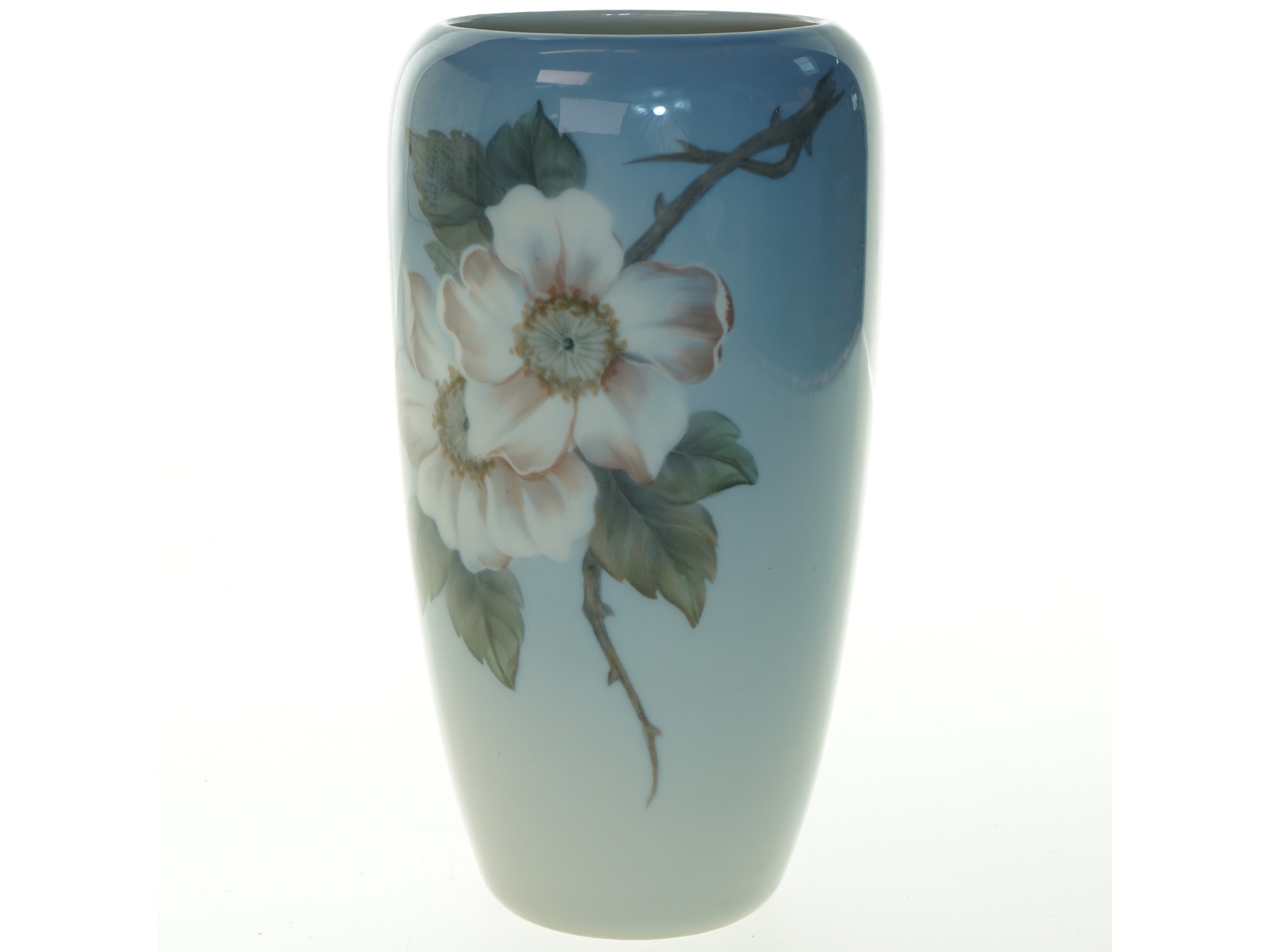 Porcelænsvase med blomsterdesign fra Royal Copenhagen (str. 23 cm)