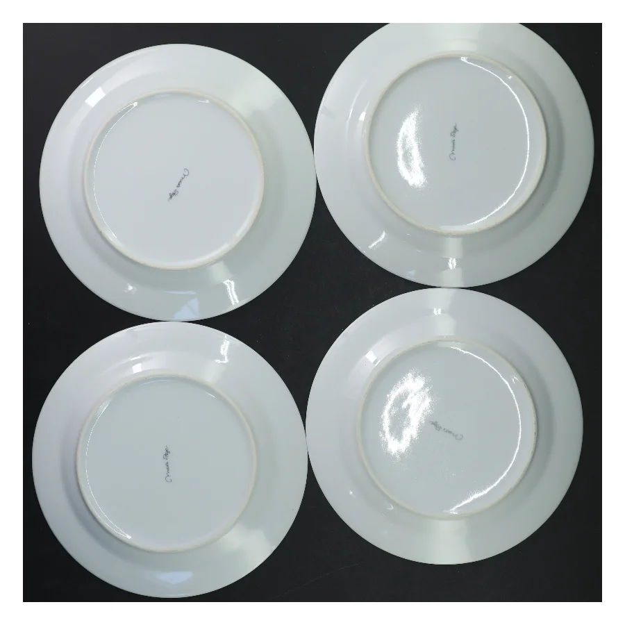 Sæt af 4 dekorative tallerkener fra Mads Stage (str. Ø 19 cm)