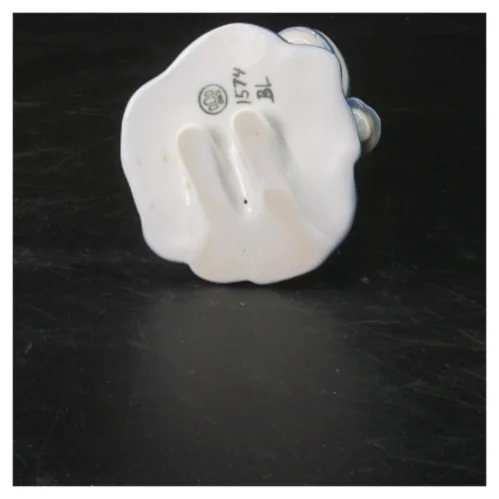 Porcelænsfigur af pige fra B&G (str. 16x8 cm)