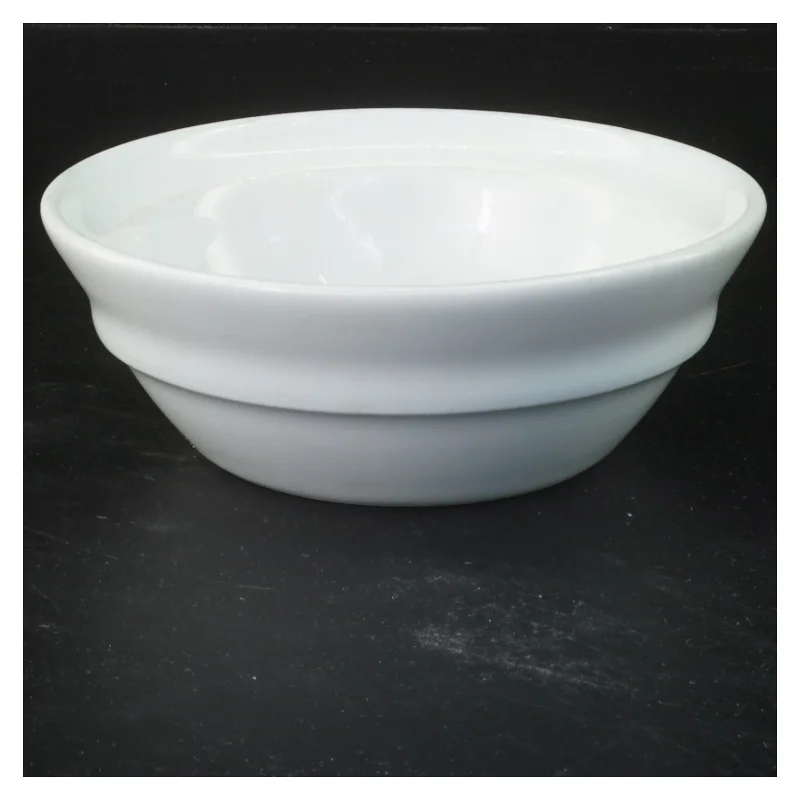 Hvid porcelænsskål fra B&G (str. Ø 14x4,5 cm)