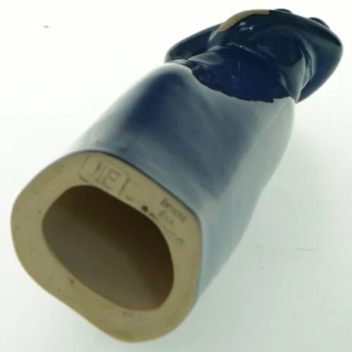 Blå keramikfigur af kvinde med barn (str. 30 cm)