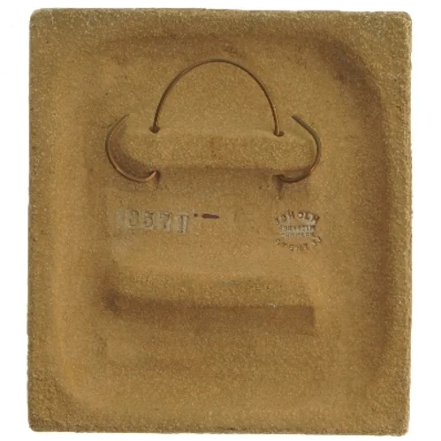 Keramisk vægdekoration (str. 17,5x15,5 cm) fra Søholm