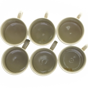 Keramiske krus med røde striber fra Spülmaschinenfest (str. Ø 8x8 cm)