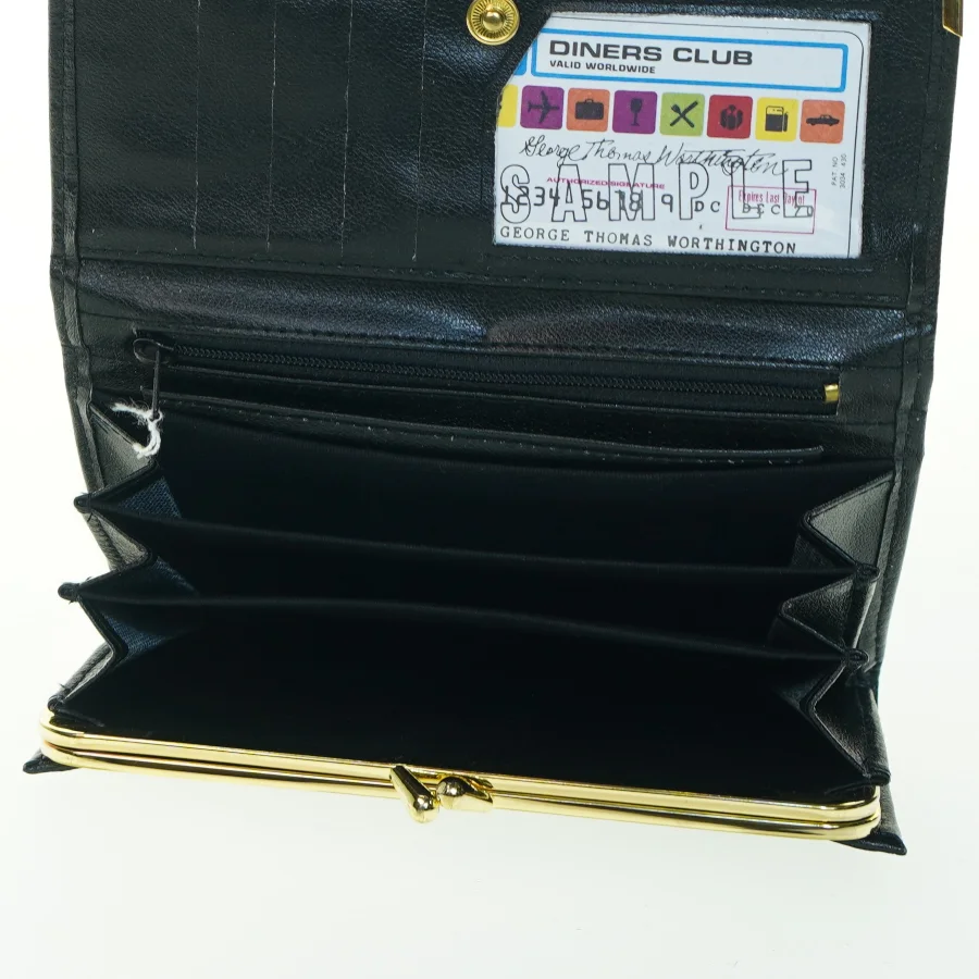 Sort læderpung (str. 18x10 cm)