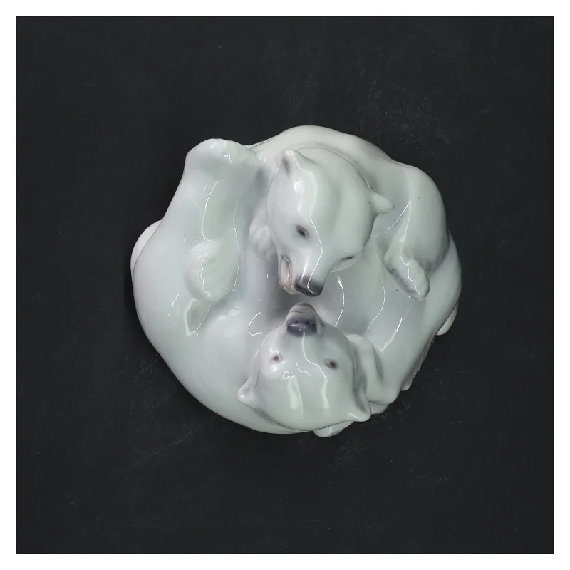 Porcelænsfigur af isbjørne fra lyngby nr. 90 (str. 10,5x10 cm)