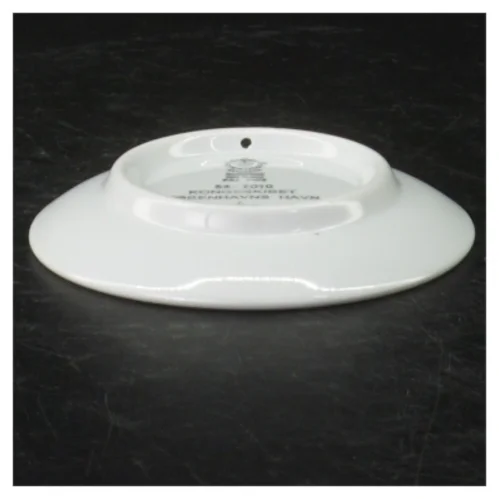 Blåt keramikfad med skibsmotiv fra Royal Copenhagen (str. Ø. 8,5 cm)