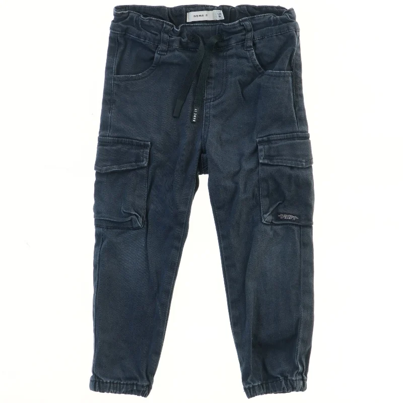 Børne cargobukser fra Name It (str. 92)