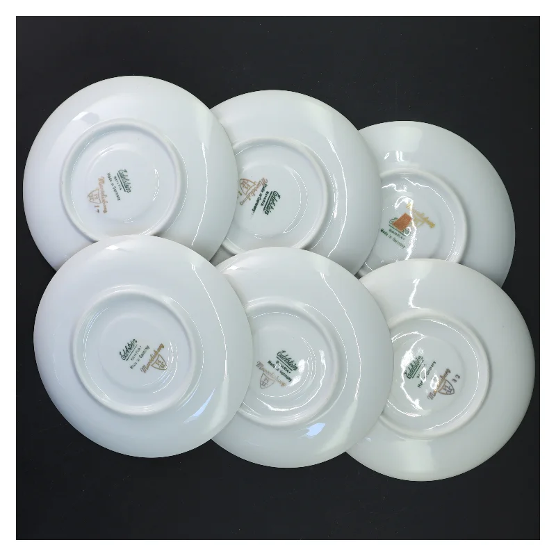 Porcelænskop og underkop sæt fra Royal Copenhagen (str. Ø 14&ø7,5x6,5 cm)