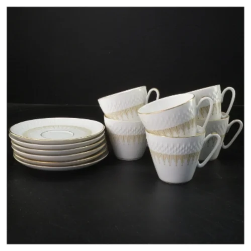 Porcelænskop og underkop sæt fra Royal Copenhagen (str. Ø 14&ø7,5x6,5 cm)