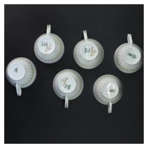 Porcelænskop og underkop sæt fra Royal Copenhagen (str. Ø 14&ø7,5x6,5 cm)