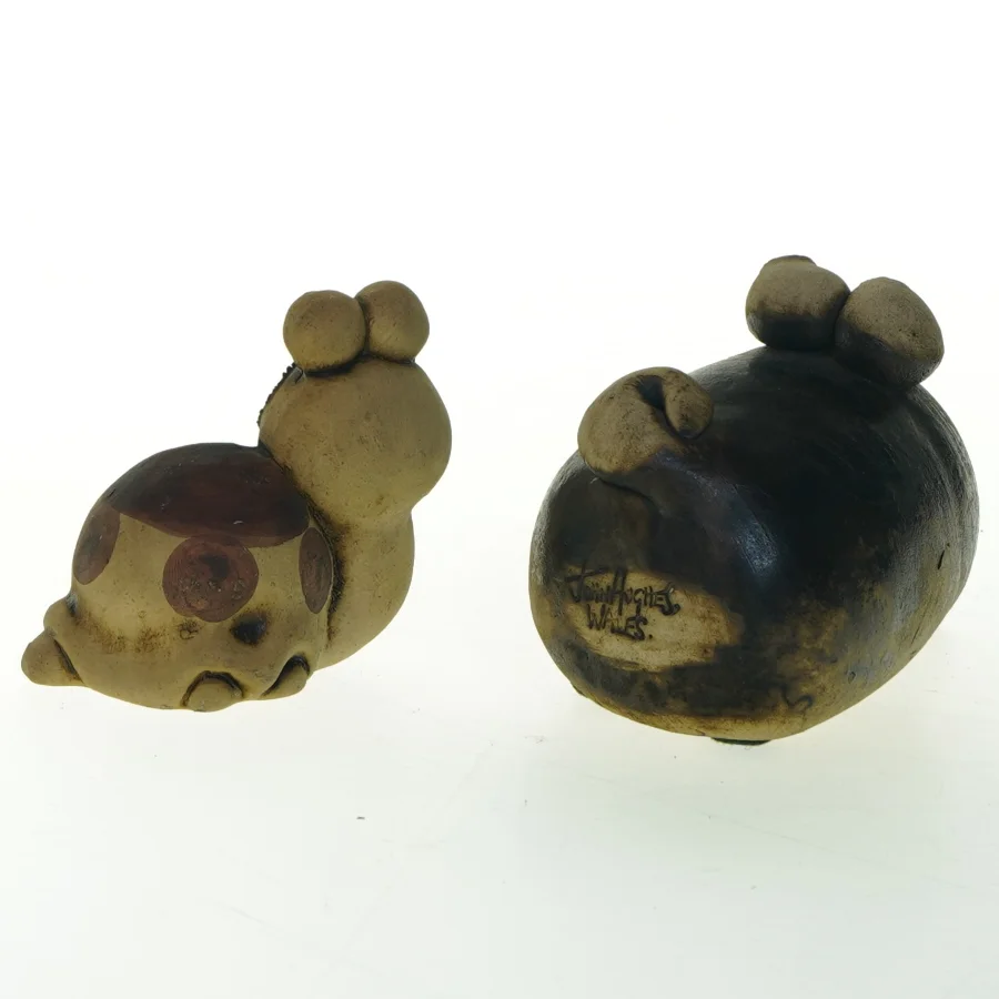 Keramiske dyreskulpturer fra John Hughes Wales (str. 12x9 cm)