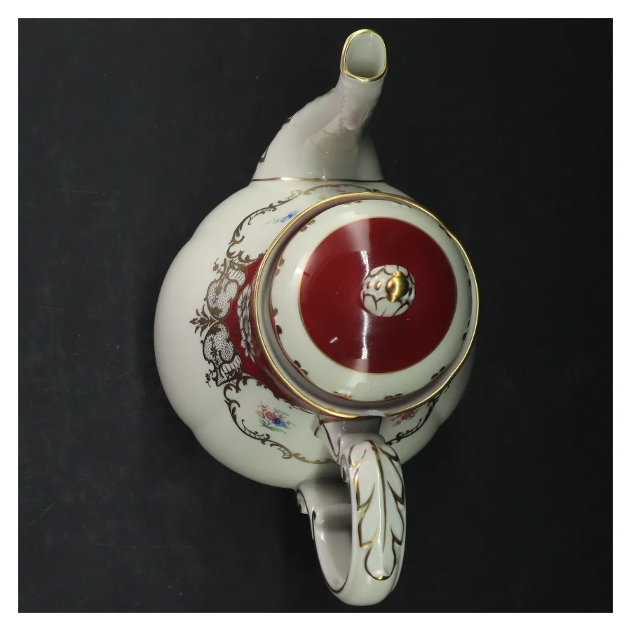 Porcelænskande med låg (str. 24 cm)