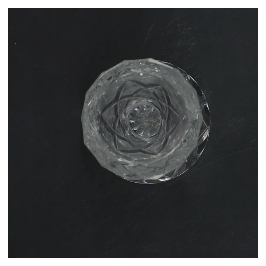 Glasvase med diamantmønster (str. Ø 5x h 15,5 cm)