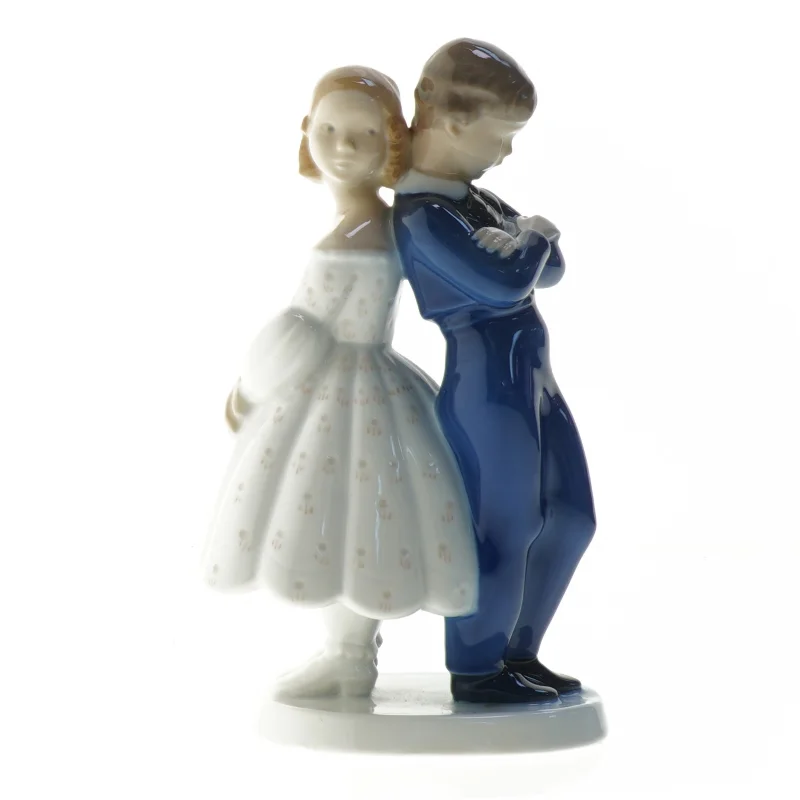 Porcelænsfigur af dreng og pige fra B&G (str. 20 cm)