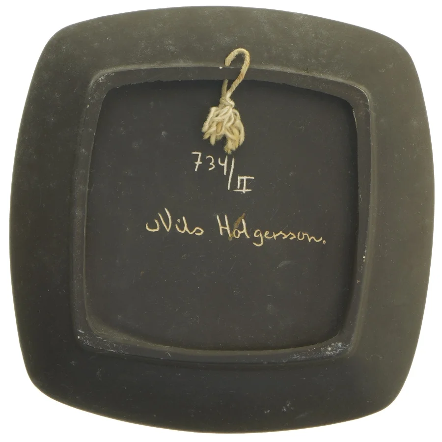Dekorativ platte med Nils Holgersen (str. 22,5x22,5 cm)