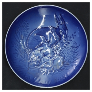 Mors Dag tallerken fra 1987 fra Copenhagen Porcelain (str. Ø 15 cm)