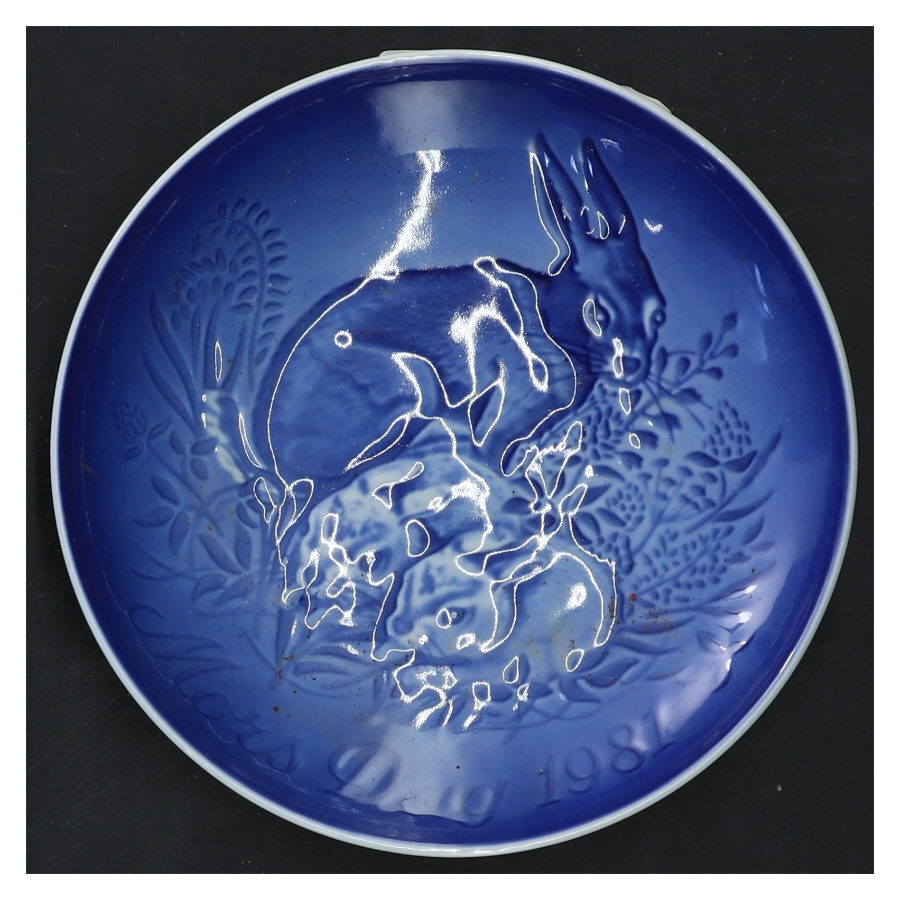 Mors Dag tallerken fra 1987 fra Copenhagen Porcelain (str. Ø 15 cm)