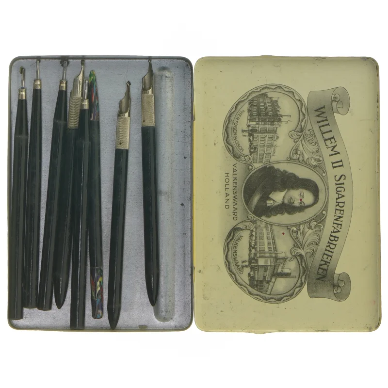 Æske med værktøjsværktøjer (str. 1,5x17x11 cm)