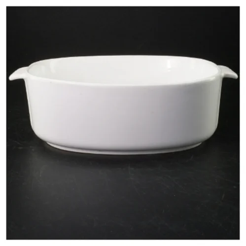 Hvidt ovalt ovnfast fad fra Søholm (str. 22x16 cm)