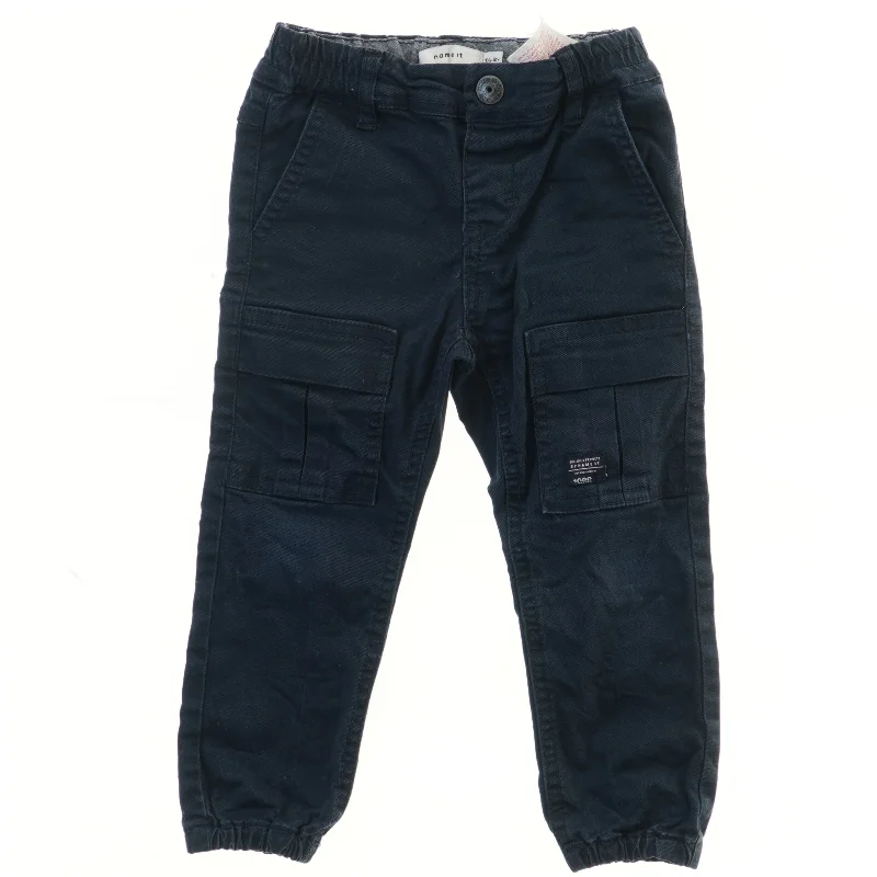 Børnebukser fra Name It (str. 92)