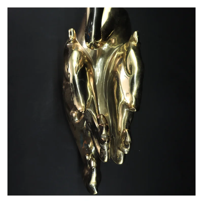 Guld svane figur fra Adore (str. 40x30 cm)