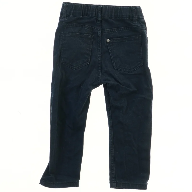 Børnebukser fra H&M (str. 92)