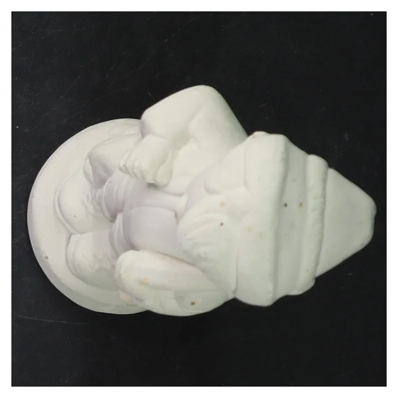 Hvid porcelæn figur (str. 19 cm)