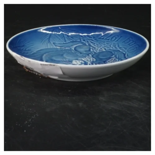 Blå og hvid porcelænstallerken fra Bing & Grøndahl (str. Ø 15 cm)