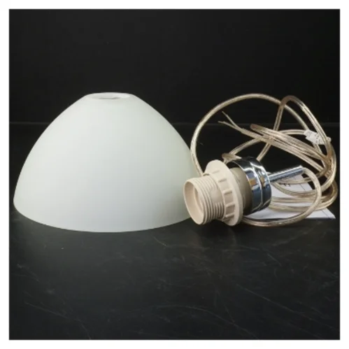 Moderne glas pendellampe fra Halo Tech Design (str. Ø 19,5 cm)