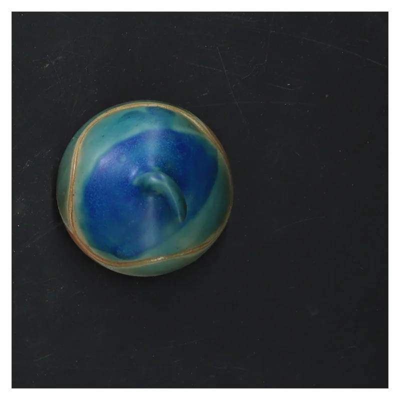 Keramisk skål med låg (str.  6x6 cm)