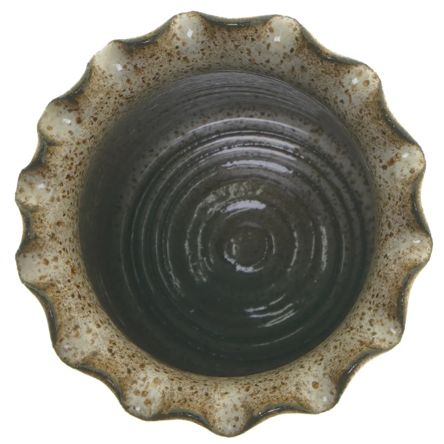 Keramisk vase med bølget kant af kaj henning (str. 28 cm)
