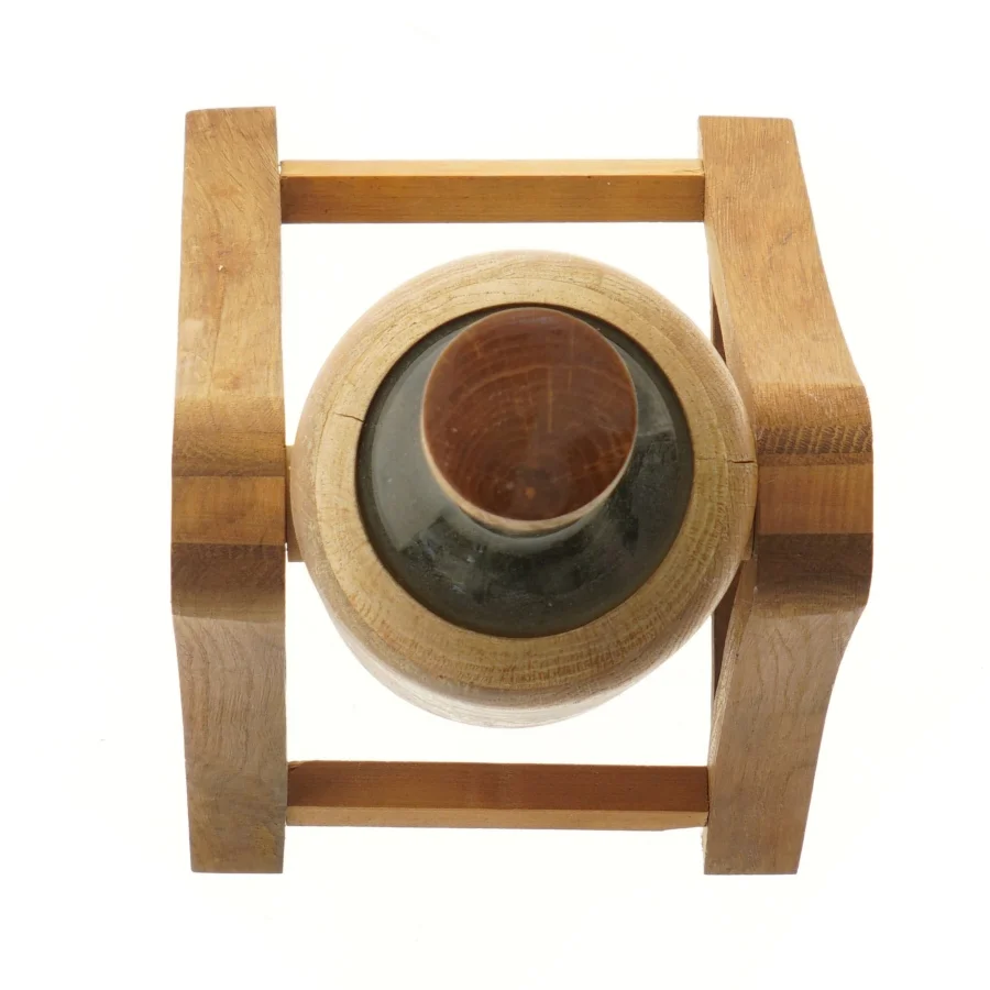 Vodkaflaske med træholder (str. 43 cm)