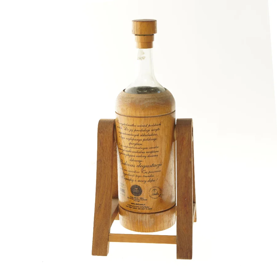 Vodkaflaske med træholder (str. 43 cm)