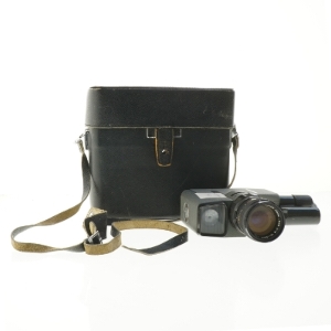 Vintage filmkamera med taske fra Canon (str. Kamera. 20 cm. taske. 23 x 22 cm)