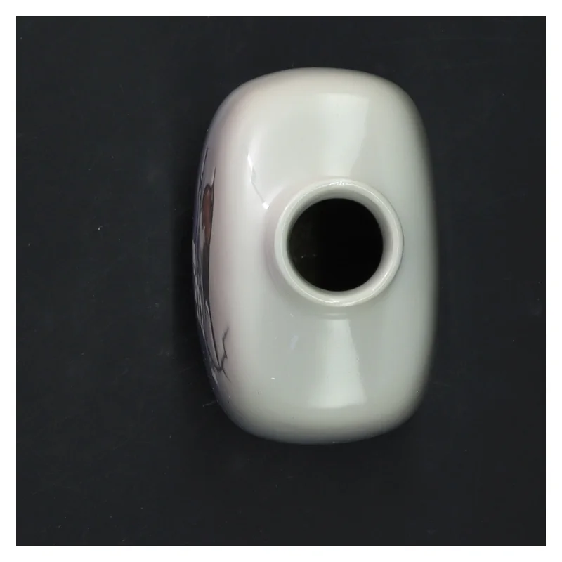 Porcelænsdekoration med fugl fra Royal Copenhagen (str. 15x9 cm)