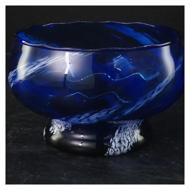 Blå glasskål med mønster (str. 10x16 cm)