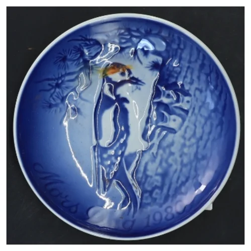 Mors Dag 1980 dekorativ tallerken fra Bing & Grøndahl (str. Ø 15 cm)