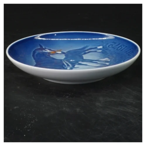 Porcelænsfad Mors Dag 1979 fra Bing & Grøndahl (str. Ø 15 cm)