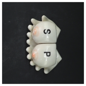 Sæt med salt- og peberbøsser (str. 14x9 cm)