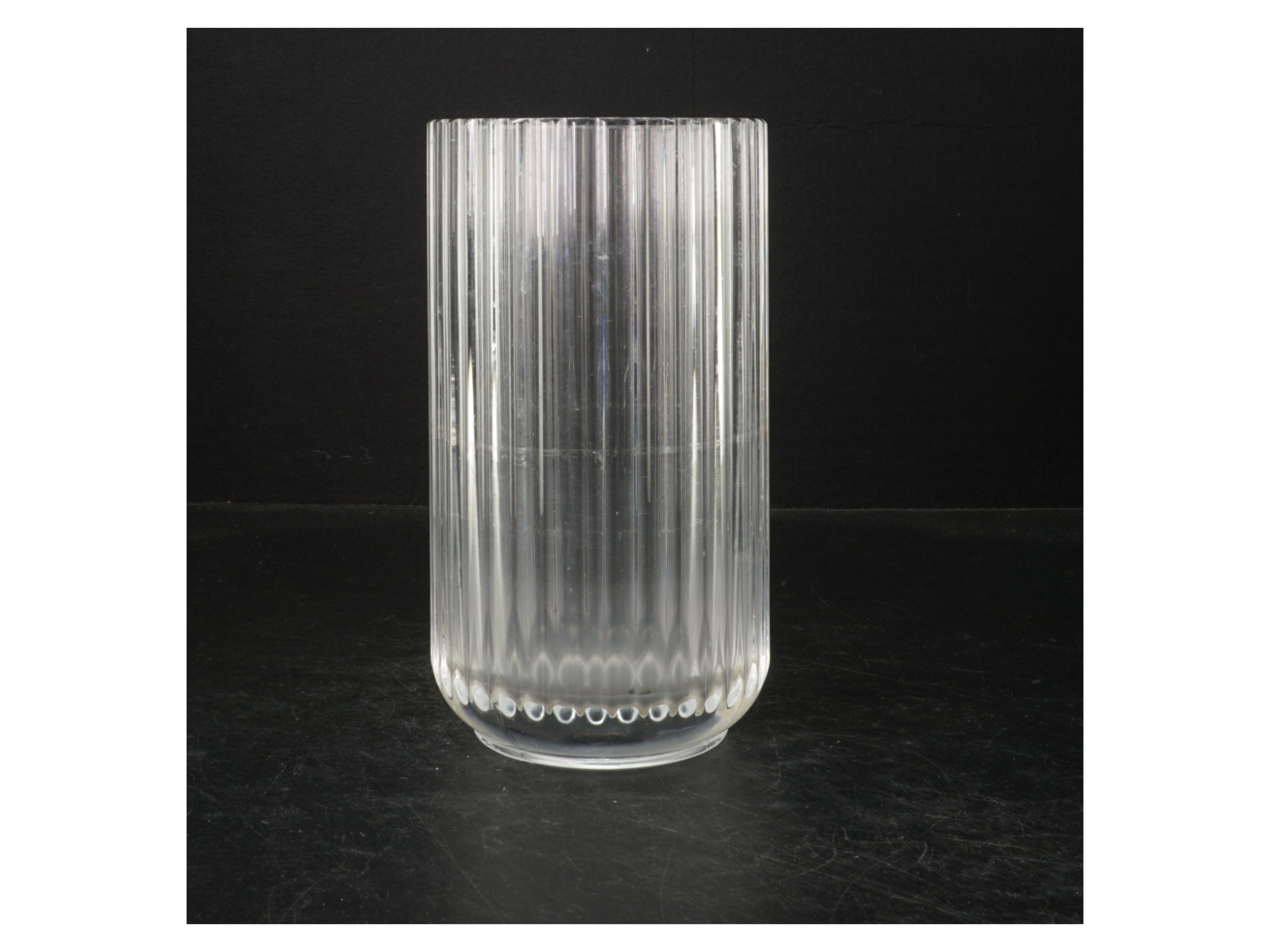 Riflet glasvase fra Lyngby (str. 20 cm)