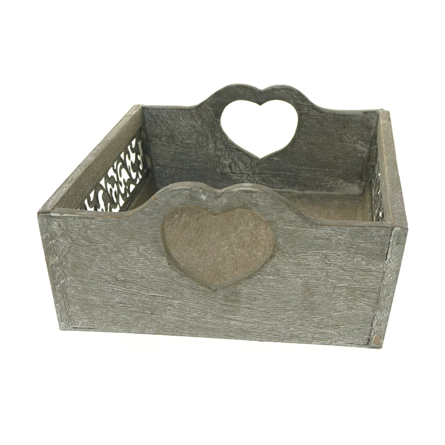 Dekorativ træbakke med udskæringer (str. 39,5x25 cm)