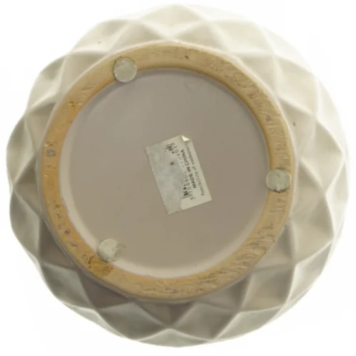 Hvid geometrisk vase (str. Ø. 14 cm længde. 15 cm)