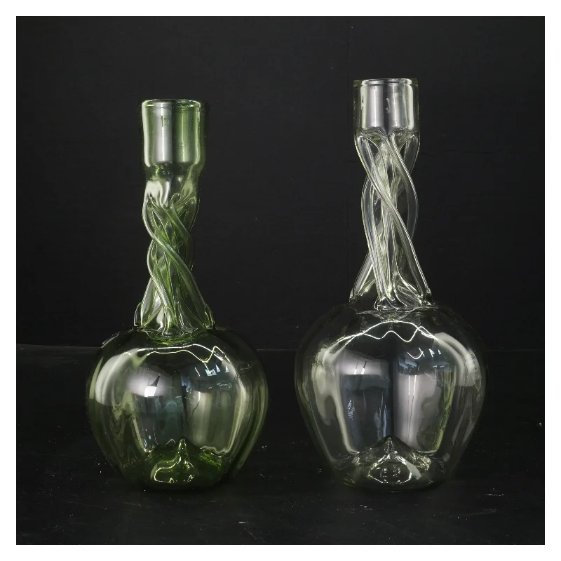 Glasvaser med unikt design fra Museums Glas (str. Ø 22 cm og Ø 24 cm)