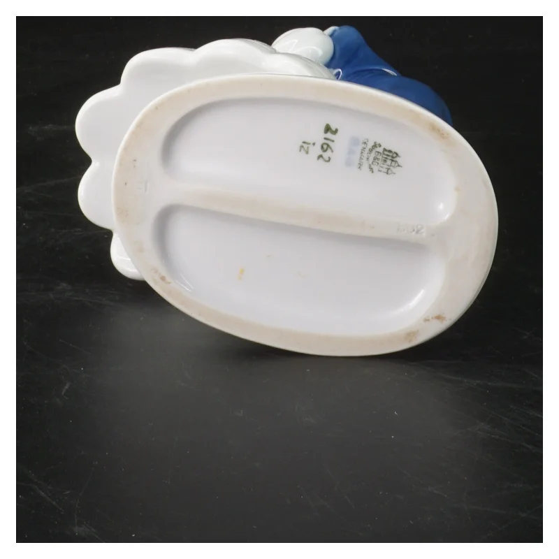 Porcelænsfigur af kyssende par fra B&G (str. 19x13 cm)