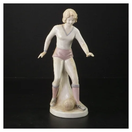 Porcelænsfigur af fodboldspiller (str. 22 cm)