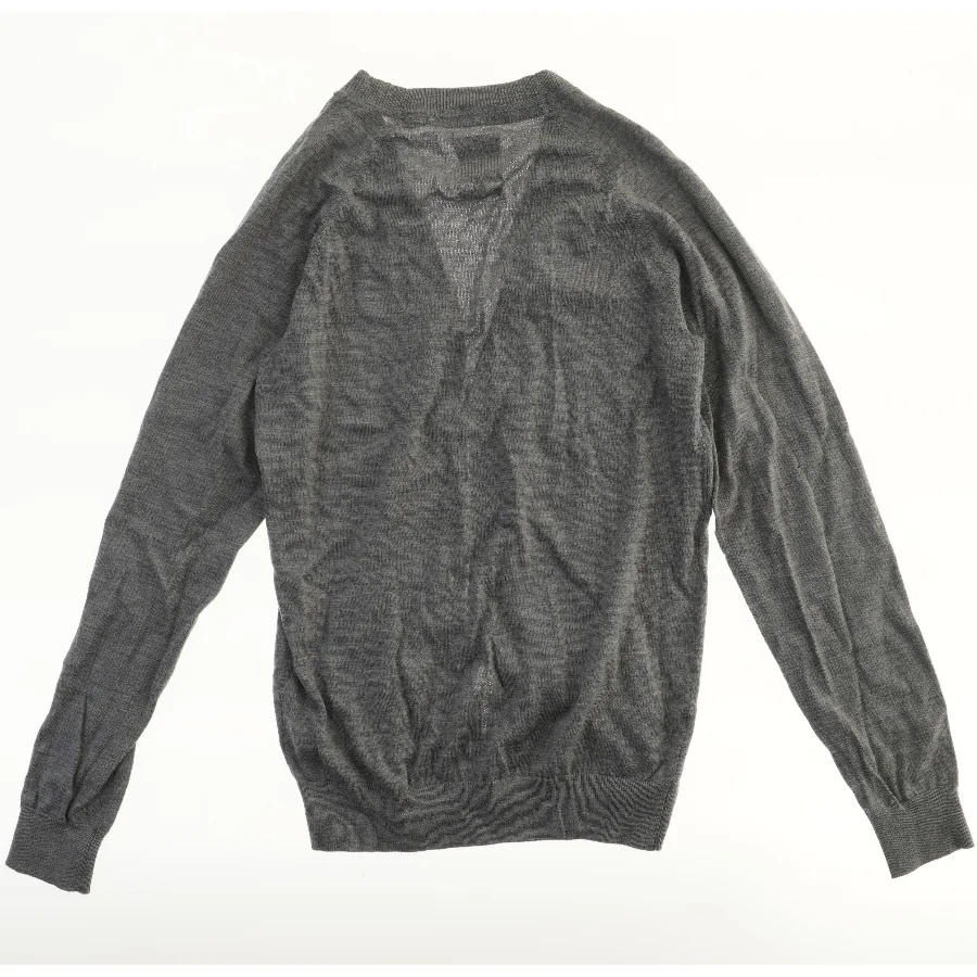 Cardigan med knapper fra Mario Conti (str. 170)