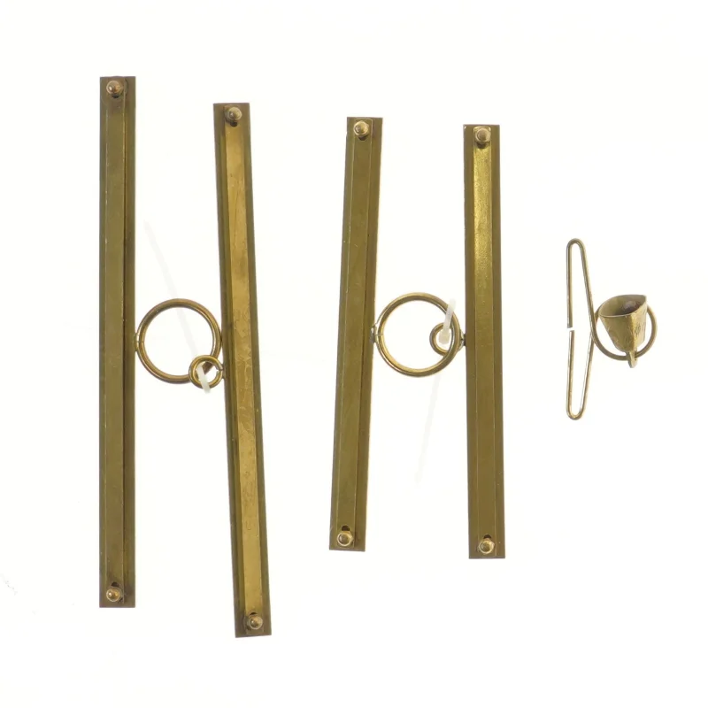 Beslag til klokkestreng ophæng (str. 21,5 og 17,5 og 7 cm)