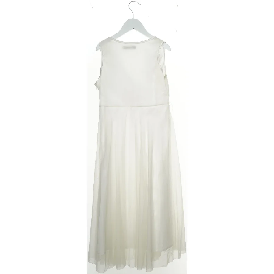 Hvid VILA kjole fra Vila (str. XS)
