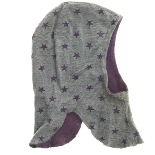 Børnehue med stjernemønster fra 808 (str. 98)