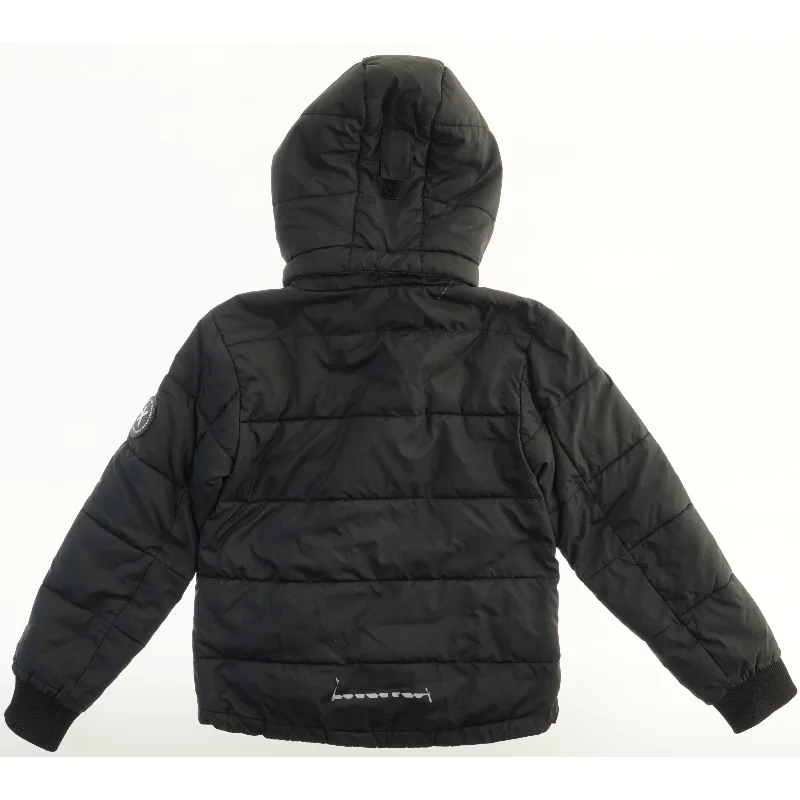 Vinterjakke med hætte fra Everest (str. 140)